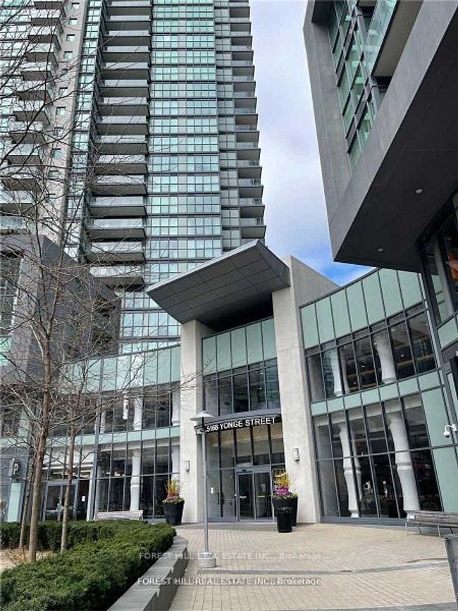 PH206 - 5168 Yonge St, Condo with 2 bedrooms, 3 bathrooms and 1 parking in North York ON | Image 3