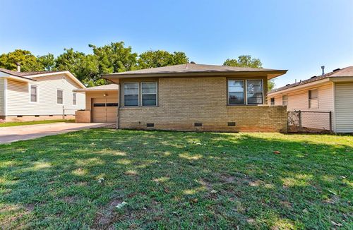 1222 Rose Drive, Shawnee, OK, 74804 | Card Image