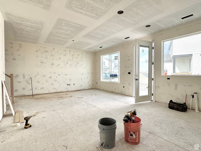 Spare room with plenty of natural light | Image 4