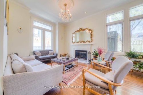 387 Shuter St, Toronto, ON, M5A1X3 | Card Image