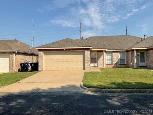 1228 W Indianola St, Broken Arrow, OK, 74012-8435 | Card Image