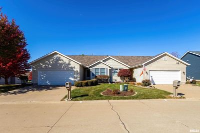 55 - 5200 Villa Drive, Home with 4 bedrooms, 3 bathrooms and null parking in Davenport IA | Image 2