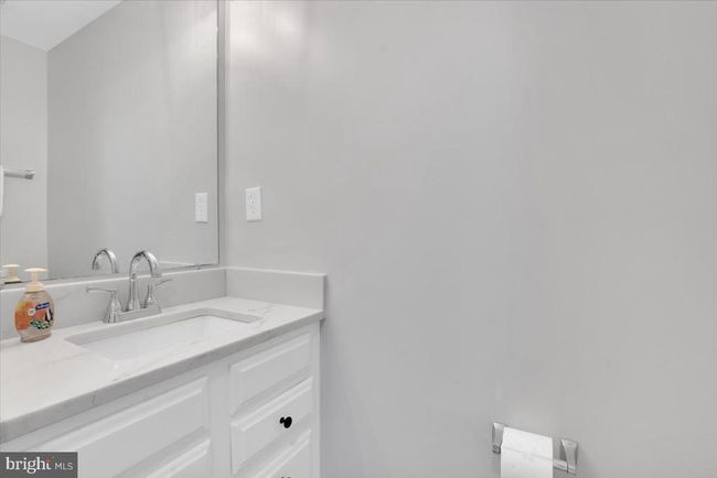7523 Westmore Dr, Townhouse with 3 bedrooms, 4 bathrooms and null parking in SPRINGFIELD VA | Image 30