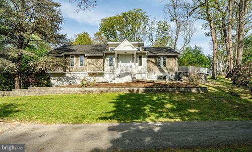 145 Sunset Hollow Rd, WEST CHESTER, PA, 19380-3718 | Card Image