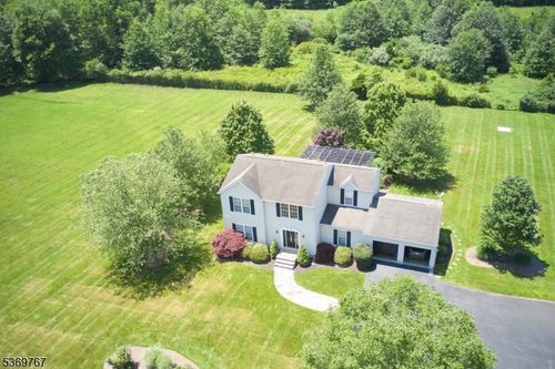79 Union Rd, FRENCHTOWN, NJ, 08825-3609 | Card Image