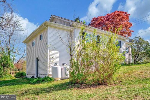 1588 Mountain View Rd, STAFFORD, VA, 22554-6607 | Card Image