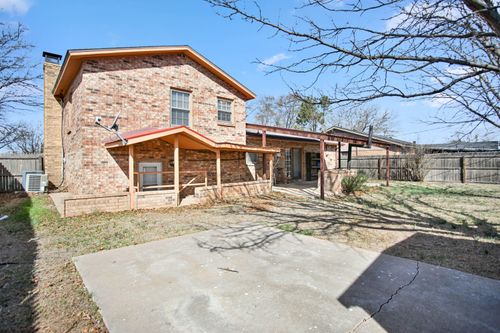 137 Detroit Ave, Levelland, TX, 79336 | Card Image