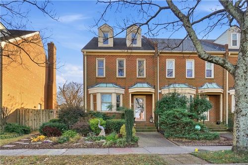 321 Shirley Ave, Norfolk, VA, 23517-2264 | Card Image