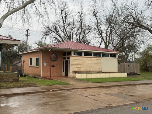 311 N 2nd Street, Temple, TX, 76501 | Card Image