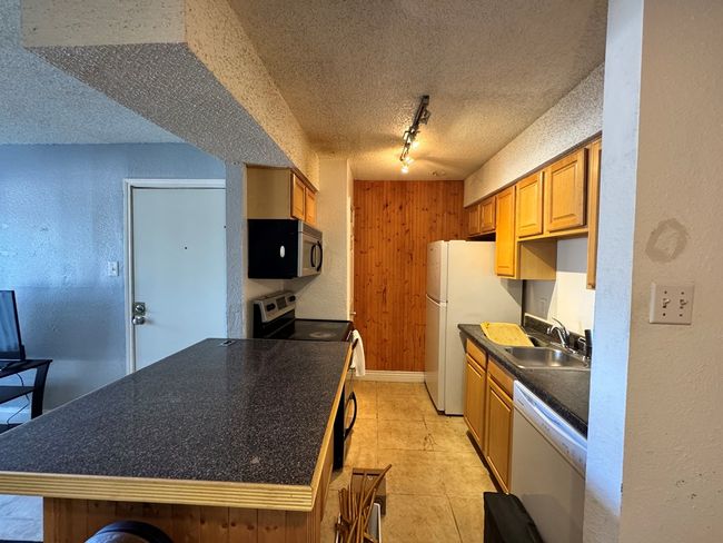 APT-903 - 4700 Boulder Dr, Condo with 1 bedrooms, 1 bathrooms and null parking in Midland TX | Image 6