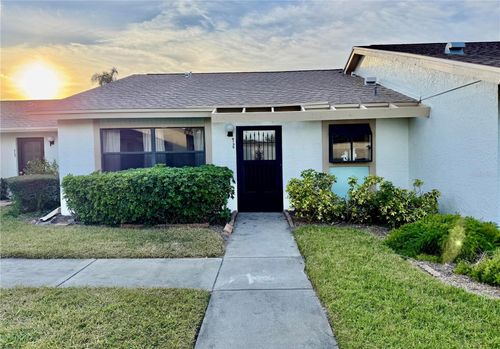 6135-6135 Heritage Ln, BRADENTON, FL, 34209-7049 | Card Image