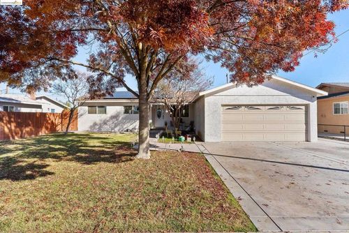 1222 Amy Dr, Newman, CA, 95360 | Card Image
