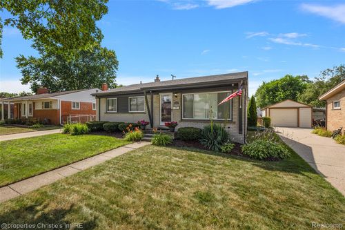 1197 Shenandoah Dr, Clawson, MI, 48017-1068 | Card Image
