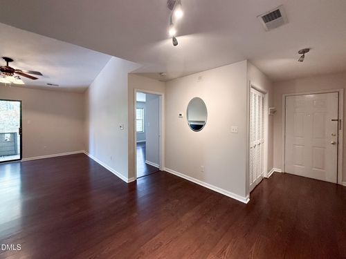 01a32-600 Audubon Lake Dr, Durham, NC, 27713-8530 | Card Image