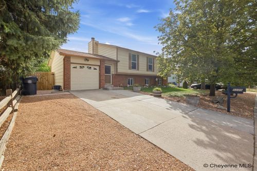 5005 Cable Ave, Cheyenne, WY, 82009-5541 | Card Image