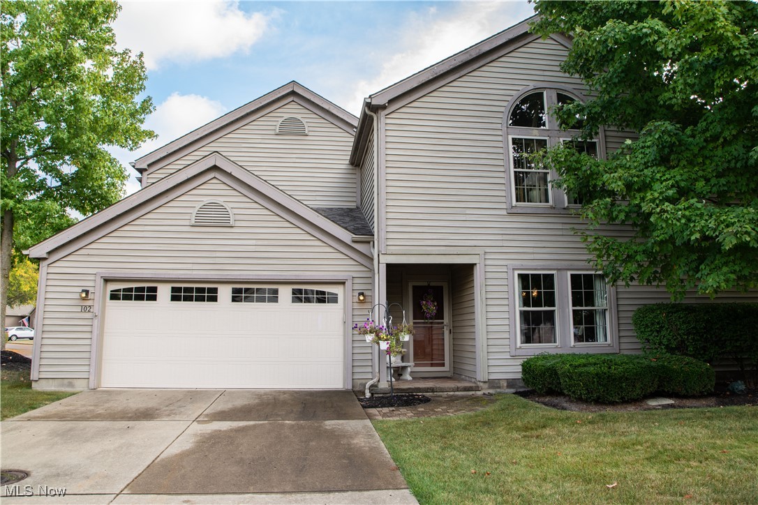 Spinnaker Dr, Columbiana, OH 44408