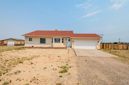 1467 W Plaza De Los Leones Dr, Pueblo West, CO, 81007-6169 | Card Image