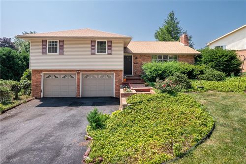 3572 Catherine Ave, Allentown, PA, 18103-5312 | Card Image