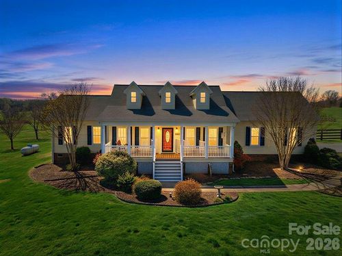 2877 Cabin Creek Dr, Catawba, NC, 28609-8190 | Card Image