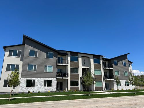 303-6539 W 7000 S, West Jordan, UT, 84081 | Card Image