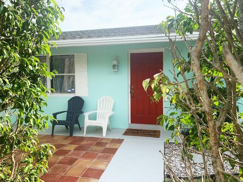 955 York St, West Palm Beach, FL, 33401-7515 | Card Image