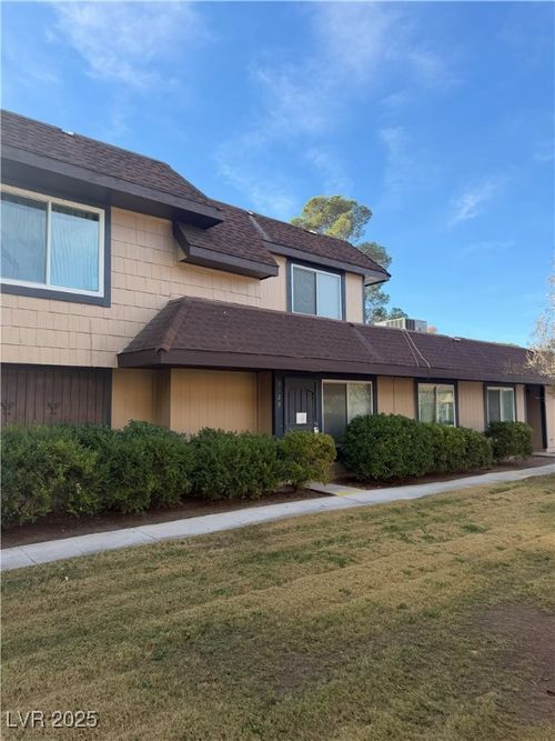 6120 Meadowhaven Ln, Las Vegas, NV, 89103-1122 | Card Image