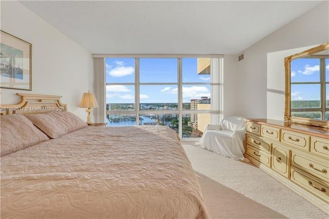 APT-1807 - 2841 N Ocean Blvd, Condo with 2 bedrooms, 2 bathrooms and null parking in Fort Lauderdale FL | Image 12