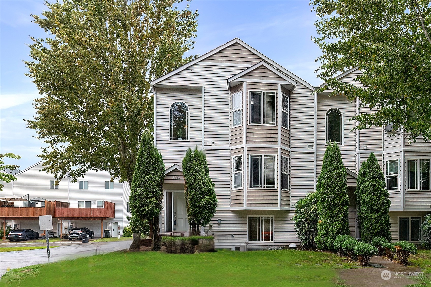 13th Ave, Olympia, WA 98513