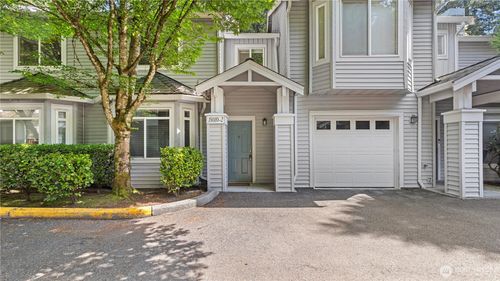 unit-2-18010 Ne 94th Ct, Redmond, WA, 98052-0812 | Card Image