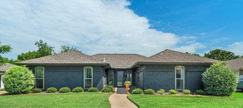 605 Chaffee Dr, Arlington, TX, 76006-2011 | Card Image