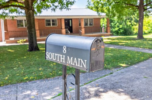 8 S Main St, Watsontown, PA, 17777-1715 | Card Image