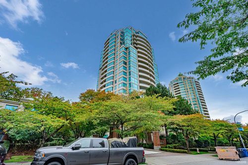 1702-6611 Southoaks Cres, Burnaby, BC, V5E4L5 | Card Image