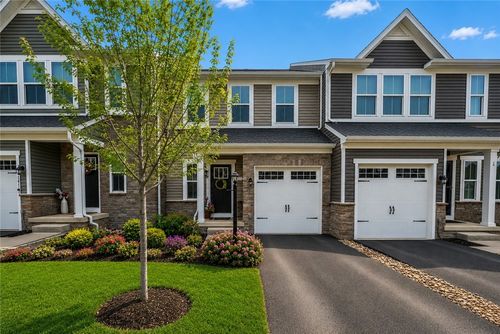 143 Providence Way, Pittsburgh, PA, 15234-4082 | Card Image