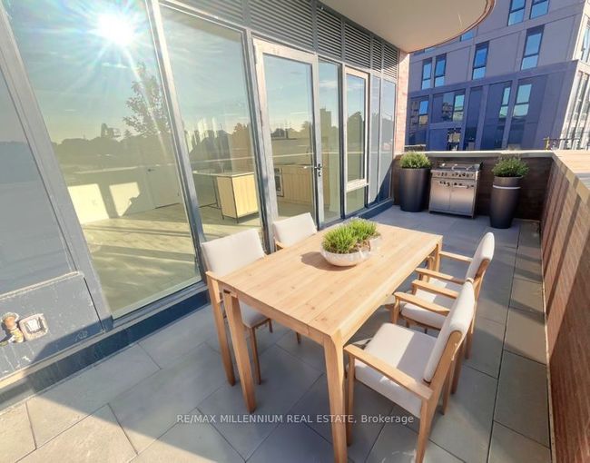 101 - 220 Missinnihe Way, Condo with 4 bedrooms, 3 bathrooms and null parking in Mississauga ON | Image 17