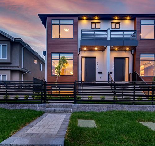 7813 18th Ave, Burnaby, BC, V3N1J5 | Card Image