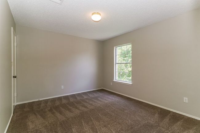 Bedroom Three offers walk in closet | Image 16