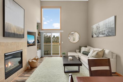 9005 Sawgrass Gln, Maple Grove, MN, 55311-2547 | Card Image