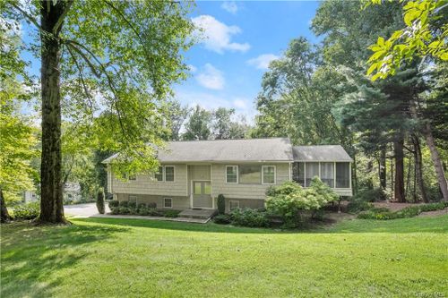 18 Debbie Lane, Lewisboro, NY, 10518 | Card Image