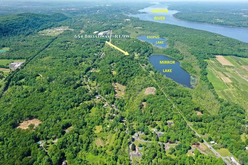 9w-654 Broadway, Ulster Park, NY, 12487-5130 | Card Image