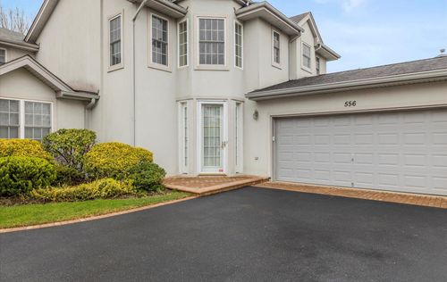 556 Bardini Dr, Melville, NY, 11747-5270 | Card Image