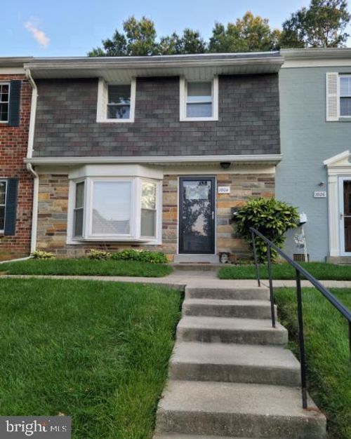 7804-7804 Lakecrest Dr, GREENBELT, MD, 20770-3305 | Card Image