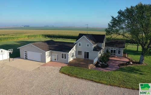 4359 Oak Hill Ave, Granville, IA, 51022-7557 | Card Image