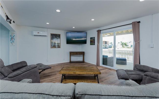 Kitchen on 1st level | Image 35