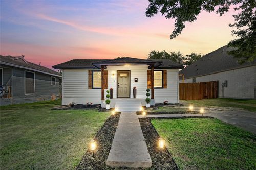 1830 San Antonio St, Grand Prairie, TX, 75051-1329 | Card Image