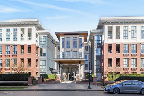 327-15137 33 Ave, Surrey, BC, V3Z0Y1 | Card Image