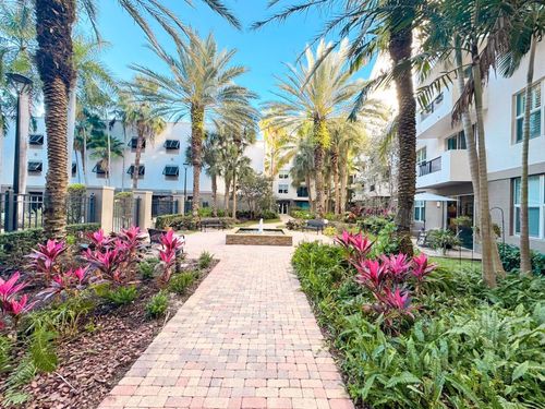 apt-601-2421 Ne 65th St, Fort Lauderdale, FL, 33308-1561 | Card Image