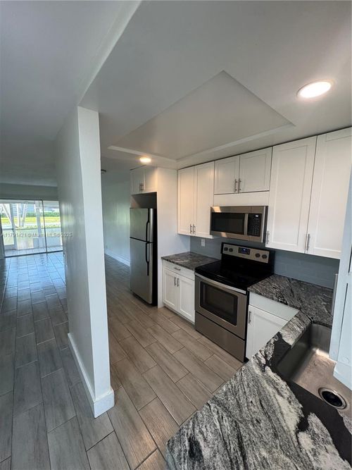 apt-208-9851 Sandalfoot Blvd, Boca Raton, FL, 33428-6529 | Card Image