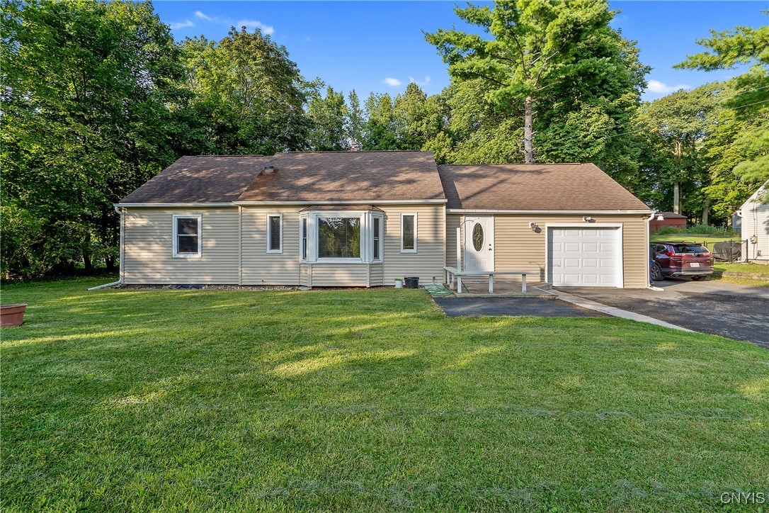 Cold Springs Rd, Baldwinsville, NY 13027
