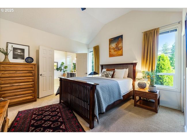 5725 Windfield Loop, House other with 3 bedrooms, 2 bathrooms and 2 parking in Lake Oswego OR | Image 24
