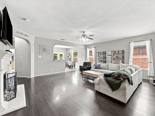 8205 Water Buck Run, Fort Worth, TX, 76179-3671 | Card Image
